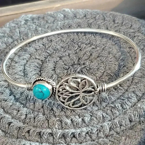 Handcrafted Turquoise Gemstone Lotus Sterling Silver Overlay Cuff Bracelet 6743R - Picture 4 of 8